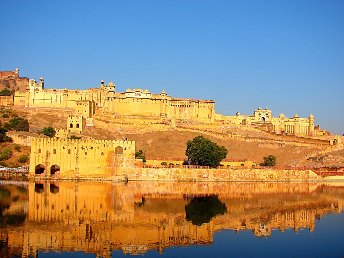 Amber Fort on the hill reflected in Maota Lake